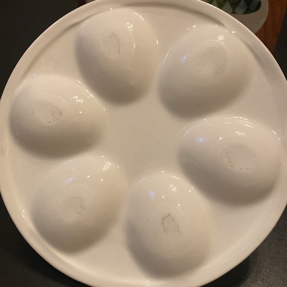 Easter Bunny egg dish glazed ceramic dish holds 6 eggs - Picture 5 of 10